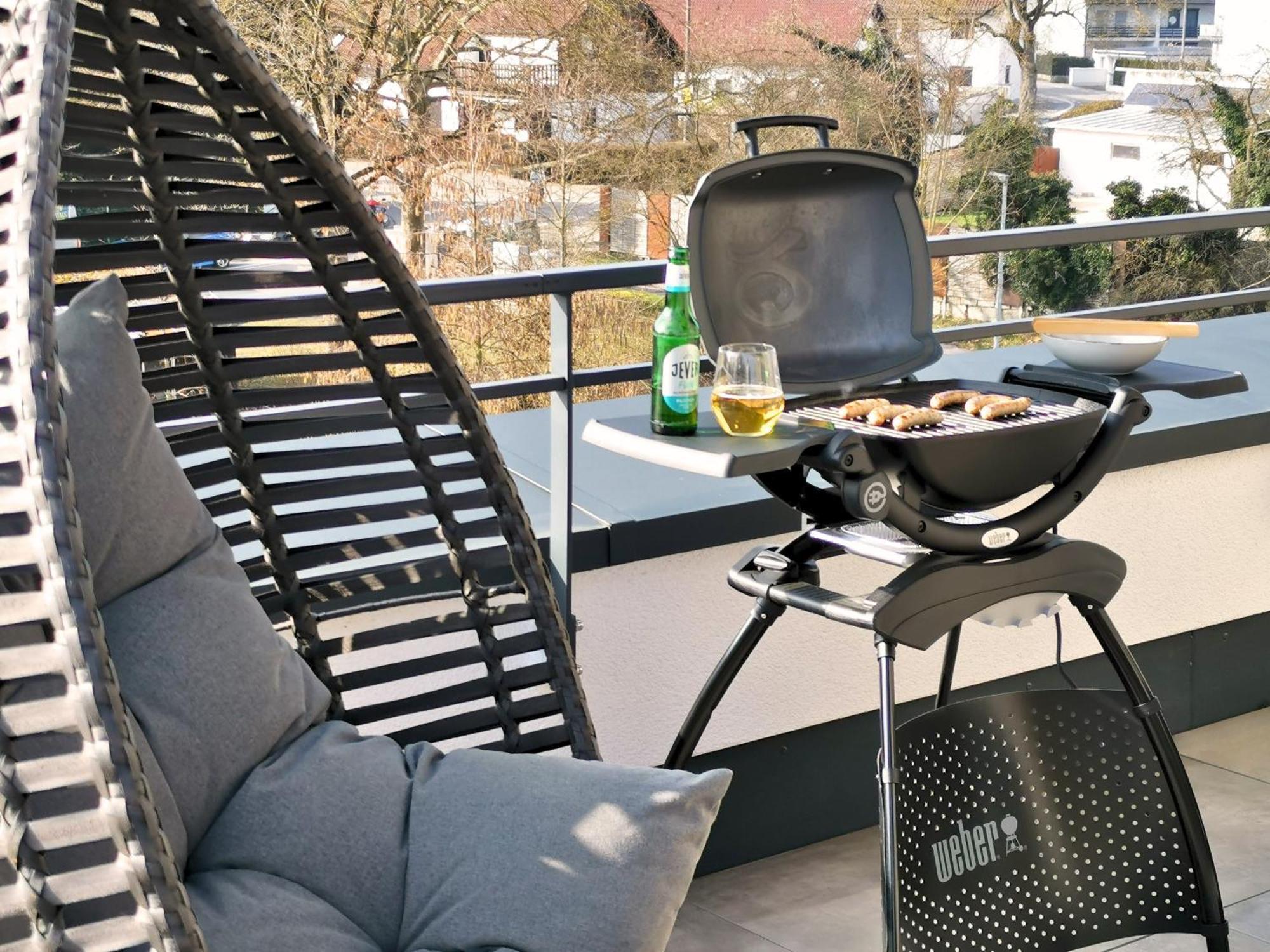 Апартаменты Fynbos Penthouse Deluxe, Balkon, Parkplatz Штраубинг Экстерьер фото
