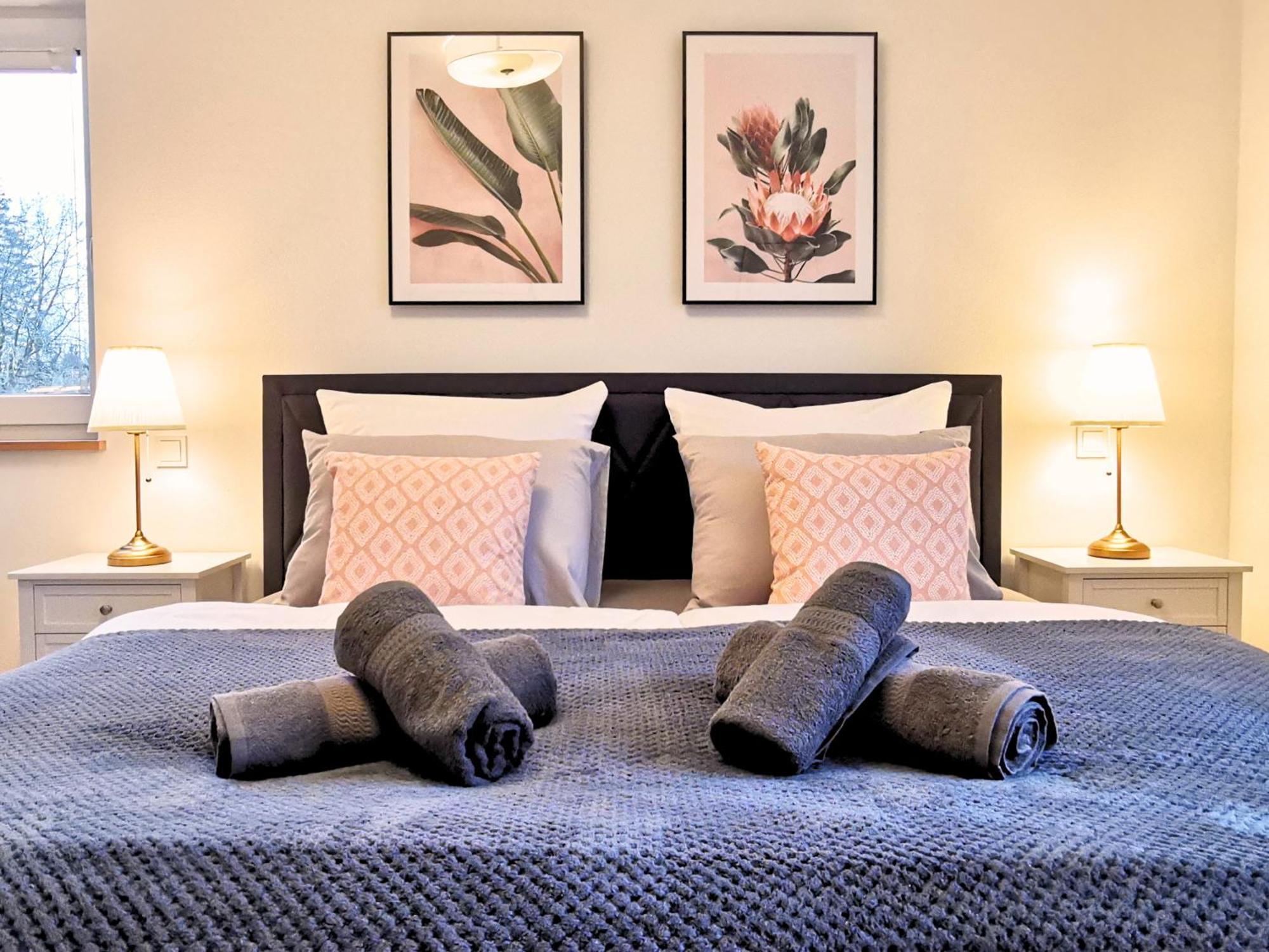 Апартаменты Fynbos Penthouse Deluxe, Balkon, Parkplatz Штраубинг Экстерьер фото